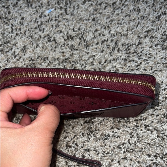 Tory Burch Maroon Leather Wristlet - Picture 2 of 6